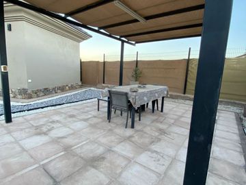 VÓRTICE INMOBILIARIA VENDE CASA EN BARRIO ALTO CHALLAO