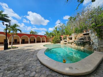 Quinta de estilo Colonial en Venta en Hunucmá, Yucatán