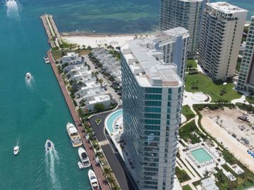 SLS Ultima torre (ocean beach residences)