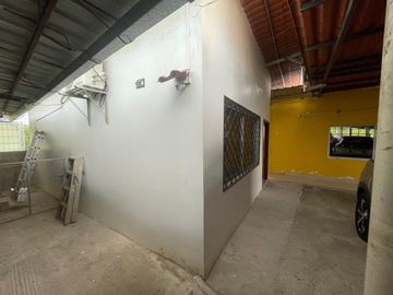 Finca de venta,  (47 Ha,)  en Pedro Vicente Maldonado , Quito , Ecuador