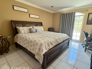 VENTA Casa Pradera Dorada