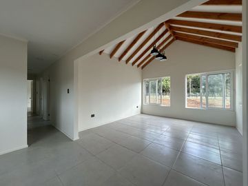 Hermosa Casa Nueva En Parcela - Club De Campo Puerto Varas