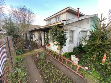 Linda casa en venta ubicada en esquina San Martín Temuco