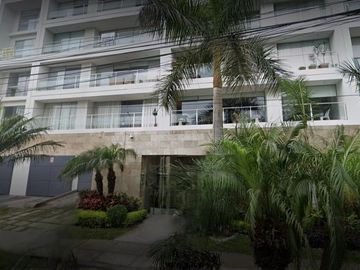 Se Alquila Departamento, Excelente Ubicación San Isidro