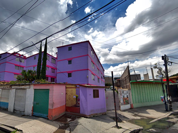 BONITO DEPARTAMENTE EN VENTA DE RECUPERACION BANCARIA UBICADO EN GABRIEL TEPOPA 42