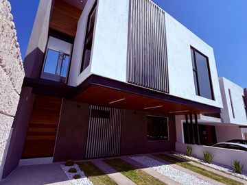 Casa de Autor a estrenar en una de las zonas con mayor plusvalia en Zibata