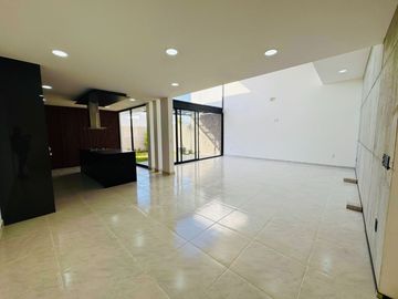 Casa de Autor a estrenar en una de las zonas con mayor plusvalia en Zibata