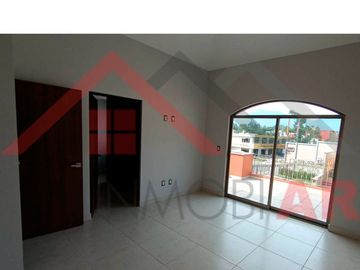 CASA EN VENTA EN RESIDENCIA CERCA DEL TOBOGÁN DE LA MONTAÑA CERCA DEL PARQUE DE LOS DINOSAURIOS, FRENTE A LA CANTERA A UNOS PASOS DEL TOBOGÁN DE LA MO