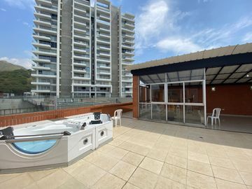 VENTA APARTAMENTO MENGA