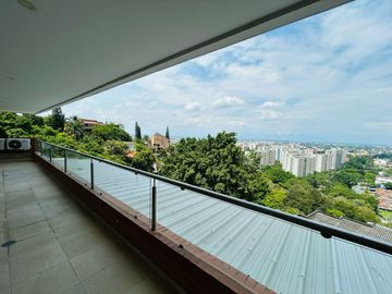 VENTA APARTAMENTO MENGA