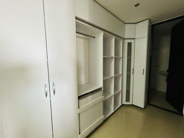 VENTA APARTAMENTO MENGA