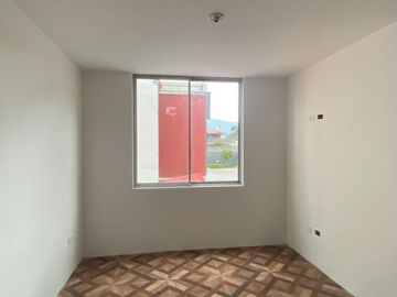 Casa en Venta en Conjunto Habitacional Di Torino – Sector Conocoto, Quito