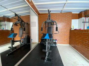 VENTA APARTAMENTO MENGA