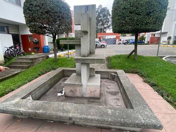 Casa en venta, sector Mena del Hierro - Quito