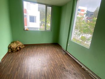 Casa en venta, sector Mena del Hierro - Quito