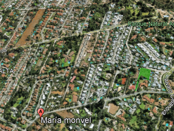 Terreno Habitacional de 2300 Metros Cuadrados La Reina Alta
