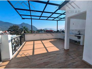 CASA EN VENTA CON 2 PLANTAS UBICADA EN NORTE 10 ORIZABA, VERACRUZ
