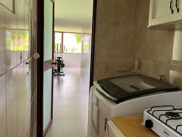 GUAYLLABAMBA CASA QUINTA DE VENTA