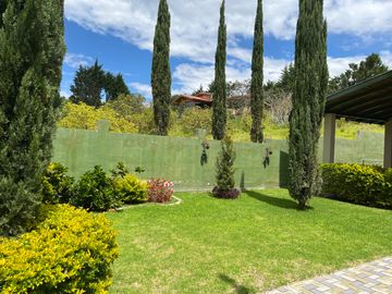 GUAYLLABAMBA CASA QUINTA DE VENTA