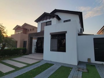 En Venta Lujosa y Moderna Casa full amoblada en Ciudad Celeste, nuevas etapas, Samborondon