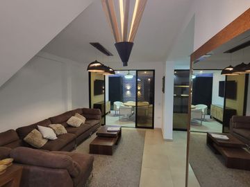 En Venta Lujosa y Moderna Casa full amoblada en Ciudad Celeste, nuevas etapas, Samborondon