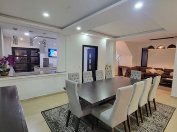 En Venta Lujosa y Moderna Casa full amoblada en Ciudad Celeste, nuevas etapas, Samborondon