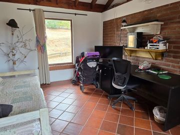 Calle Alegre, casa en condominio