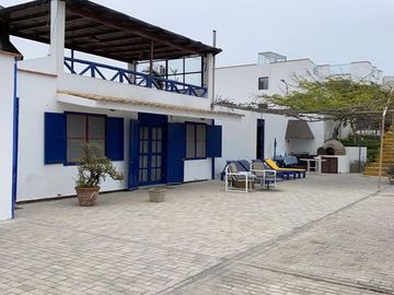 Gran Casa Primera Linea, Playa Gallardo