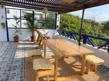Gran Casa Primera Linea, Playa Gallardo