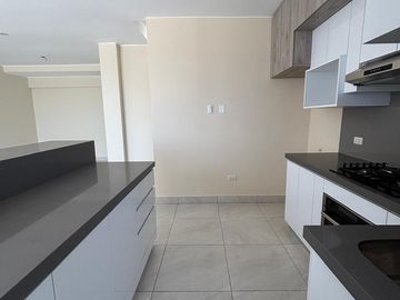 VENDO DEPARTAMENTO DE 130M2 EN URB. LAS MAGNOLIAS / SAN BORJA