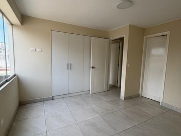 VENDO DEPARTAMENTO DE 130M2 EN URB. LAS MAGNOLIAS / SAN BORJA