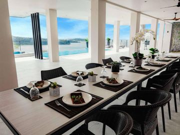 FOR SALE: 6-Bedroom Beachhouse in Yanarra Seaside Residences, Nasugbu, Batangas - JAA