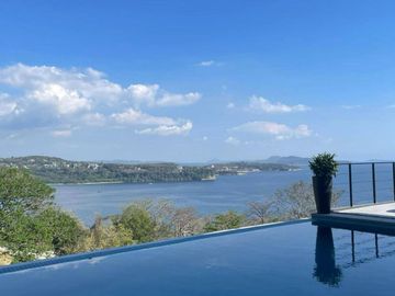 FOR SALE: 6-Bedroom Beachhouse in Yanarra Seaside Residences, Nasugbu, Batangas - JAA