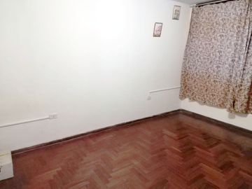 ALQUILO ACOGEDORA CASA EN SAN MIGUEL – ¡CERCA DE PLAZA SAN MIGUEL! 🏡