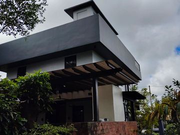 For Sale:  House and Lot in Sandari Batulao