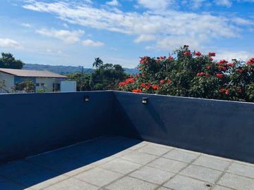 For Sale:  House and Lot in Sandari Batulao