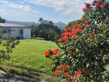 For Sale:  House and Lot in Sandari Batulao