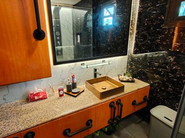 For Sale:  House and Lot in Sandari Batulao