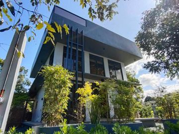 For Sale:  House and Lot in Sandari Batulao