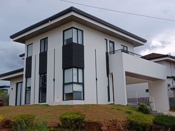 RFO: Rochester House and Lot at The Perch, Antipolo City