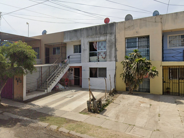 CASA DE RECUPERACIÓN BANCARIA EN AV. DEL PARAISO, JARDINES DEL SOL, BAHÍA DE BANDERAS, NAYARÍT. ¡NO SE ACEPTAN CRÉDITOS!