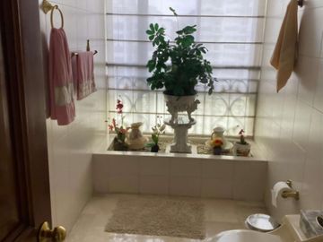VENDO APARTAMENTO EN EL OESTE PRECIO DE OPORTUNIDAD, AREA 363.96M2  MAS 96M2 DE TERRAAZA