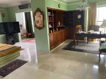 VENDO APARTAMENTO EN EL OESTE PRECIO DE OPORTUNIDAD, AREA 363.96M2  MAS 96M2 DE TERRAAZA