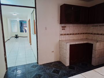 Alquiler De Bonito Departamento De 100 M² Con Cochera – Villa María Del Triunfo (Salvador Allende)