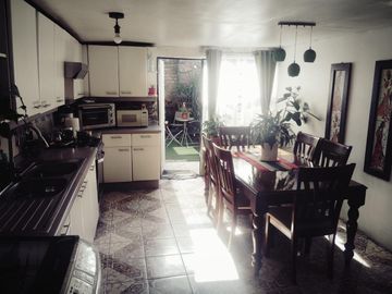 CASA DE DOS PISOS- COMUNA DE MAIPU- VILLA SAN LUIS 4. $55.000.000
