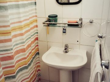 CASA DE DOS PISOS- COMUNA DE MAIPU- VILLA SAN LUIS 4. $55.000.000