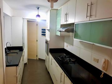 Alquiler de acogedor departamento de 120m2 en Miraflores