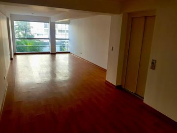 Alquiler de acogedor departamento de 120m2 en Miraflores