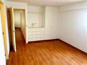 Alquiler de acogedor departamento de 120m2 en Miraflores