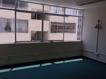 VENDO OFICINA 60 M2. JESUS MARIA